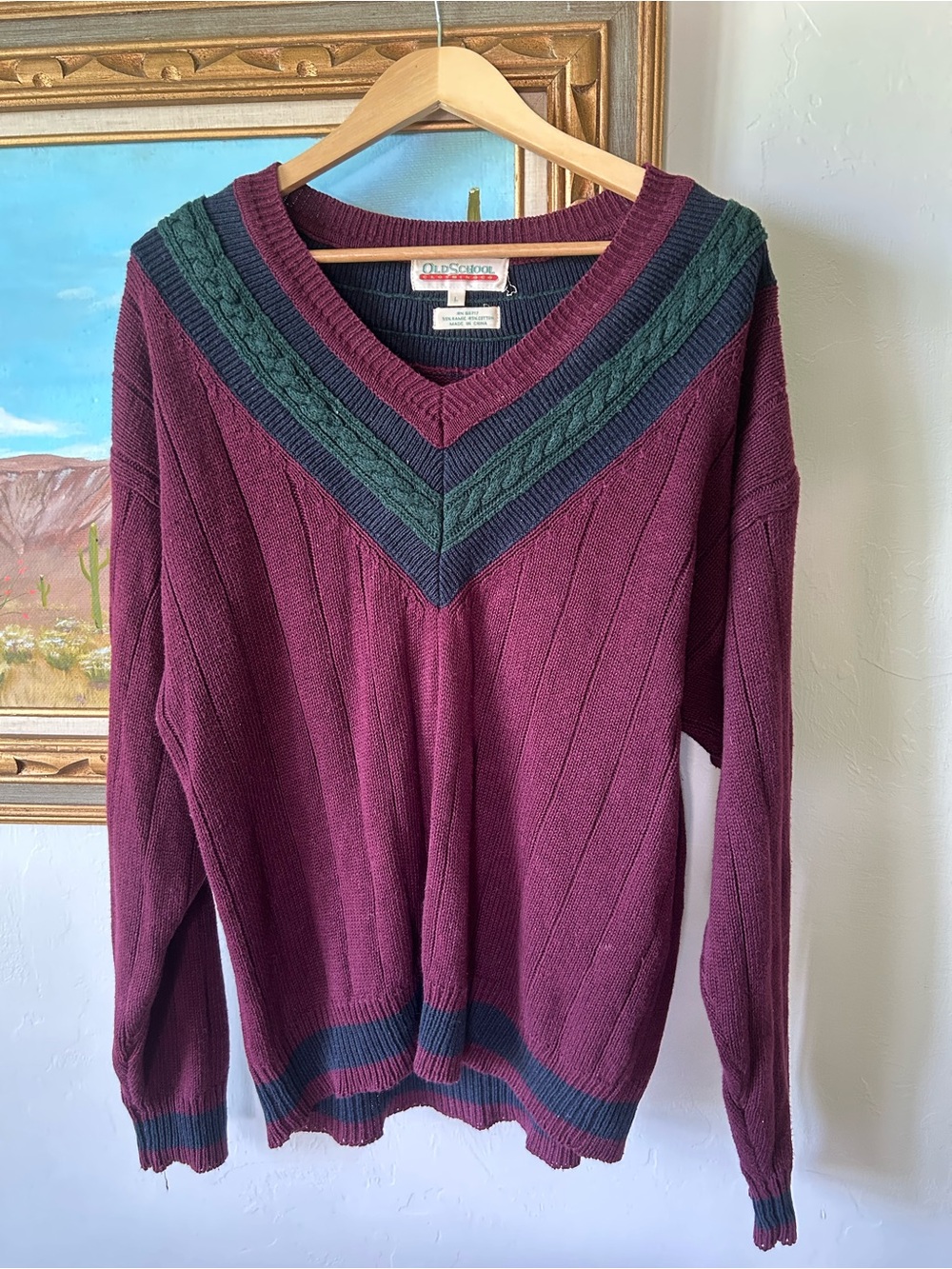 Men's V-Neck Cable Accent Sweater - Burgundy/Green